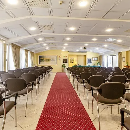 Hotel Vittorio Emanuele-2